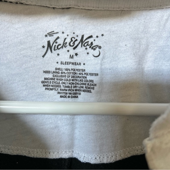 Nick & Nora Puppy Dog Onesie Pajamas size M - Picture 4 of 6